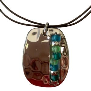 • Kenneth Cole New York Silver Tone Necklace with Beads •